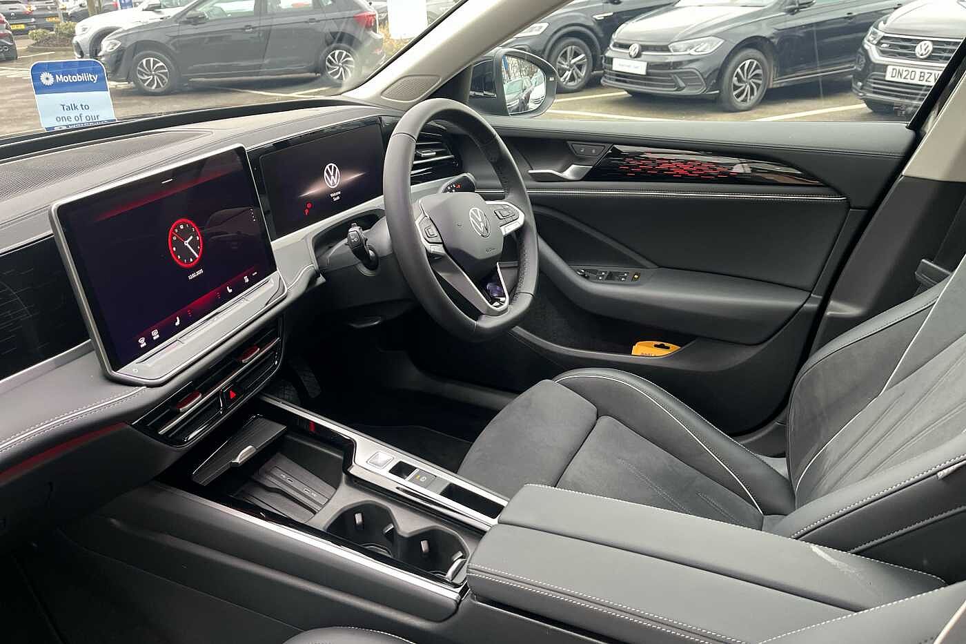 Volkswagen Passat 1.5 TSI eHybrid 272 Elegance 5dr DSG