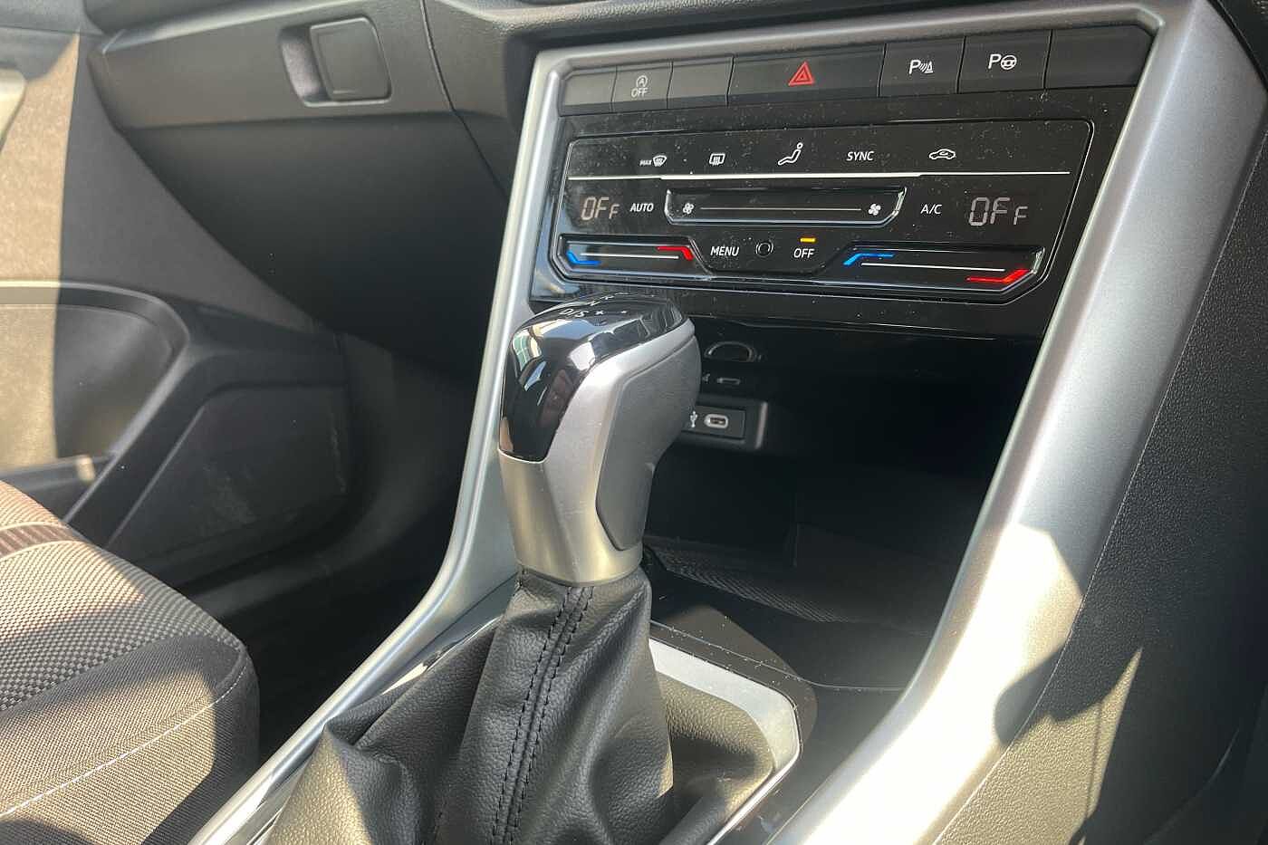 Volkswagen T-roc 1.5 TSI Life 5dr DSG