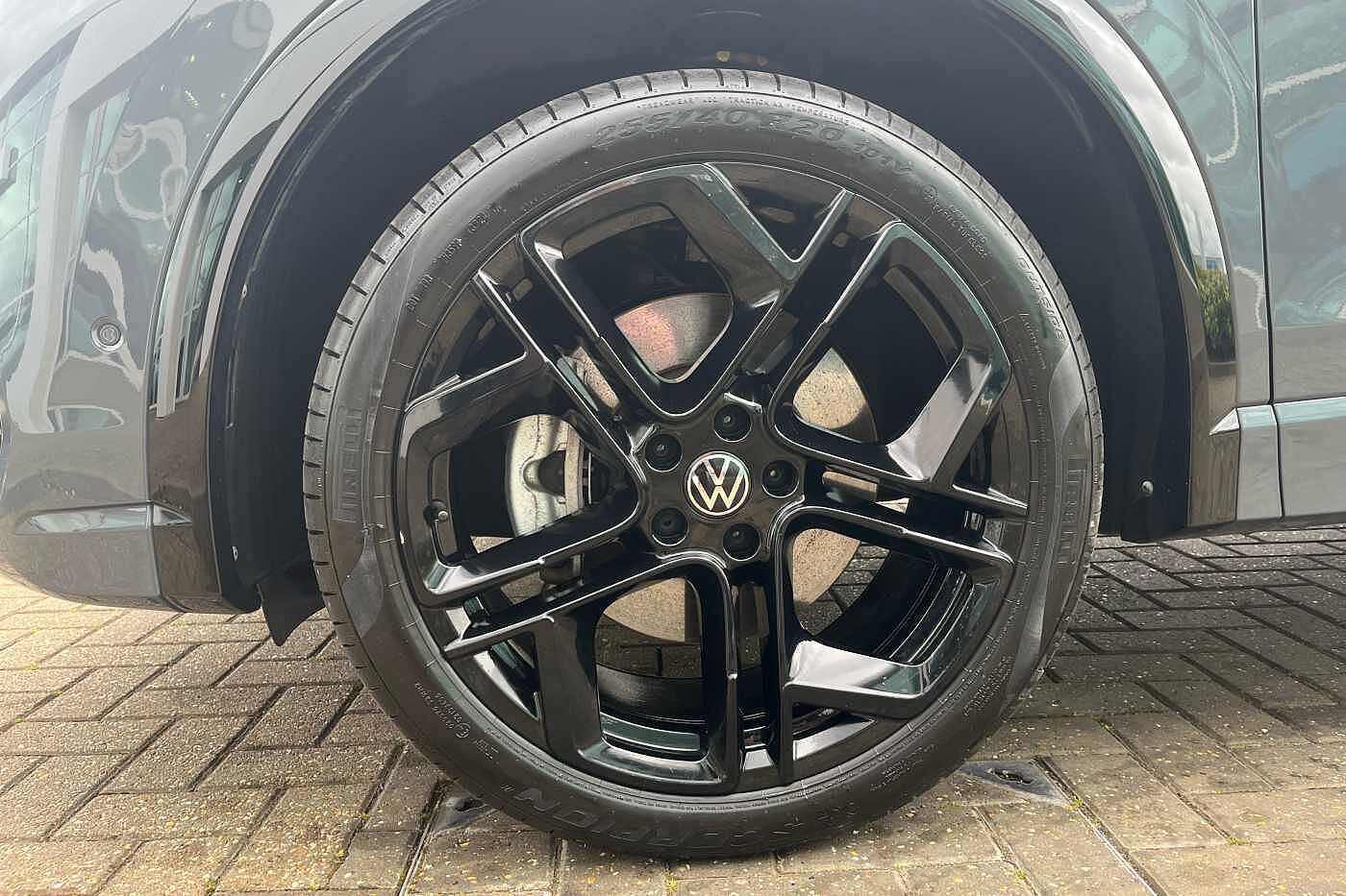 Volkswagen Tiguan 1.5 TSI 272 eHybrid R-Line 5dr DSG