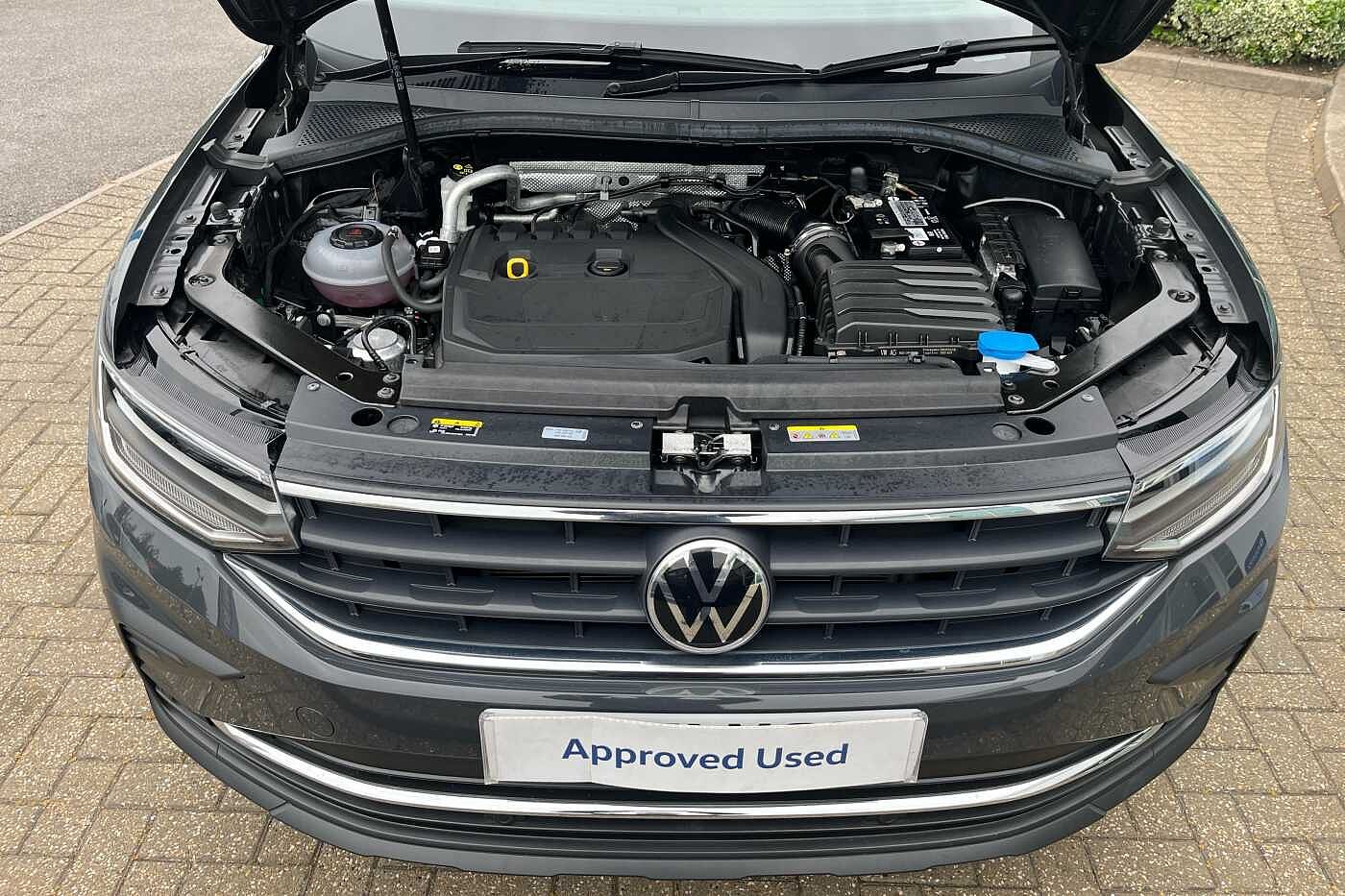 Volkswagen Tiguan 1.5 TSI (150ps) Life EVO DSG 5 door