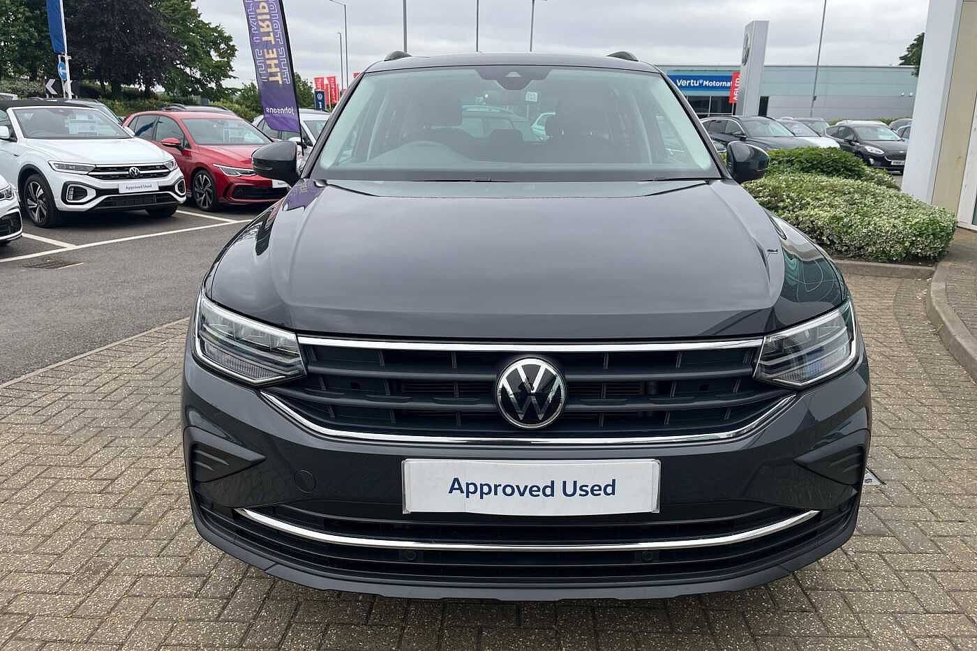 Volkswagen Tiguan 1.5 TSI (150ps) Life EVO DSG 5 door