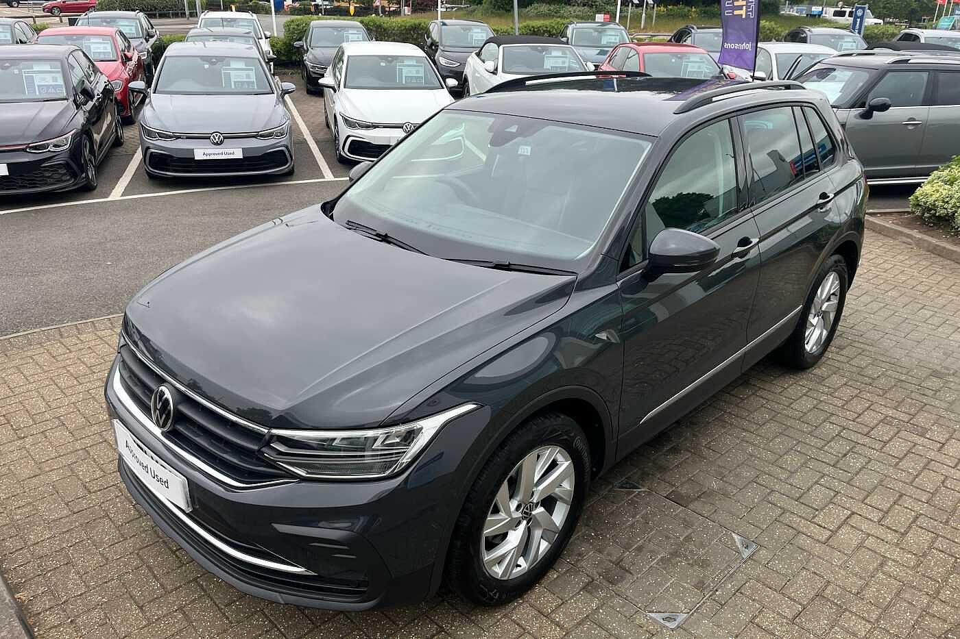 Volkswagen Tiguan 1.5 TSI (150ps) Life EVO DSG 5 door