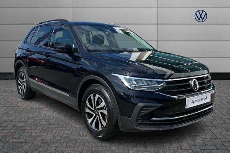 Volkswagen Tiguan 1.5 TSI (150ps) Active EVO Manual 5 door